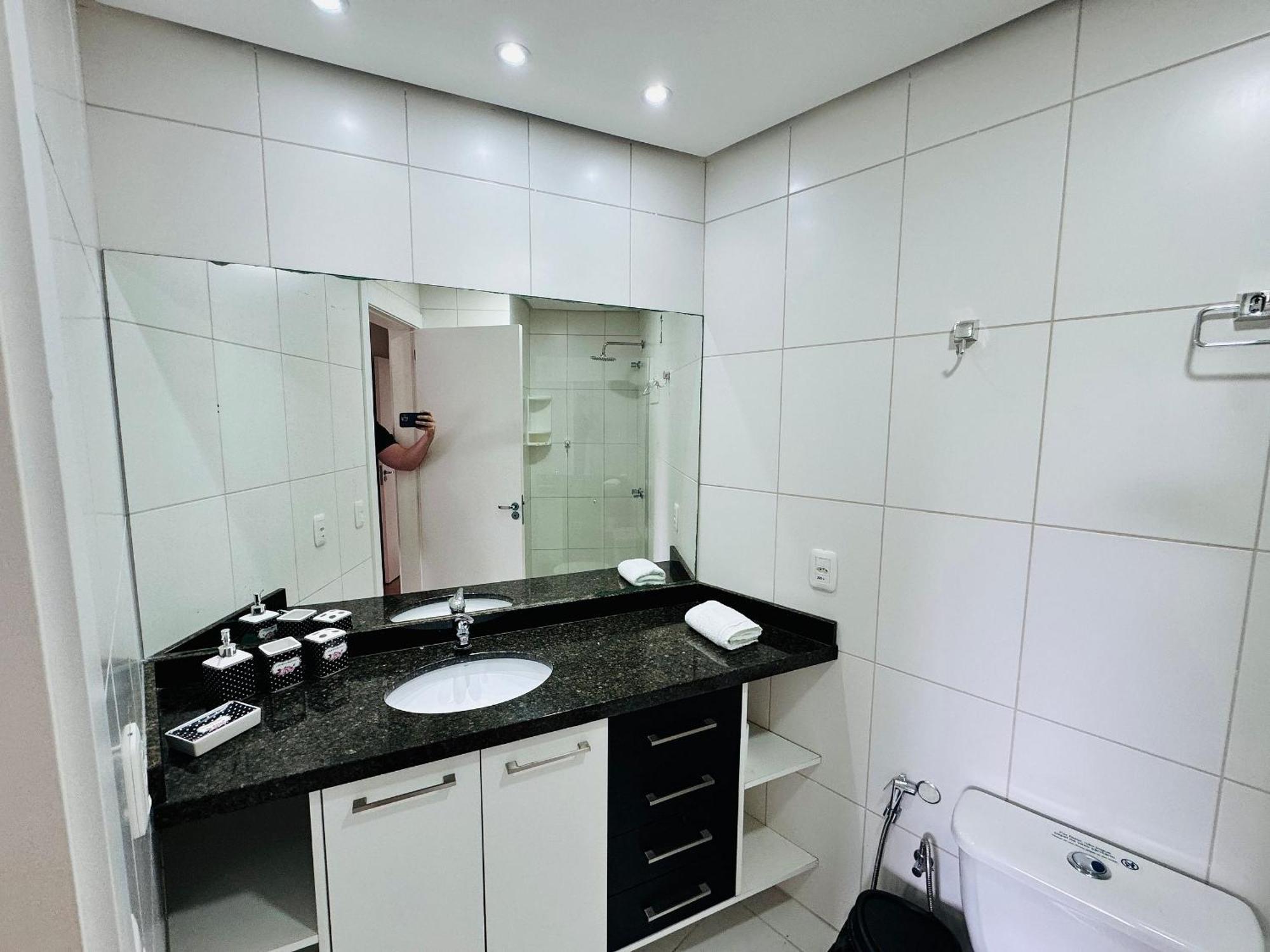 Mrg - 2d - Pratico & Tranquilo - Proximo Ao Centro De Apartamento