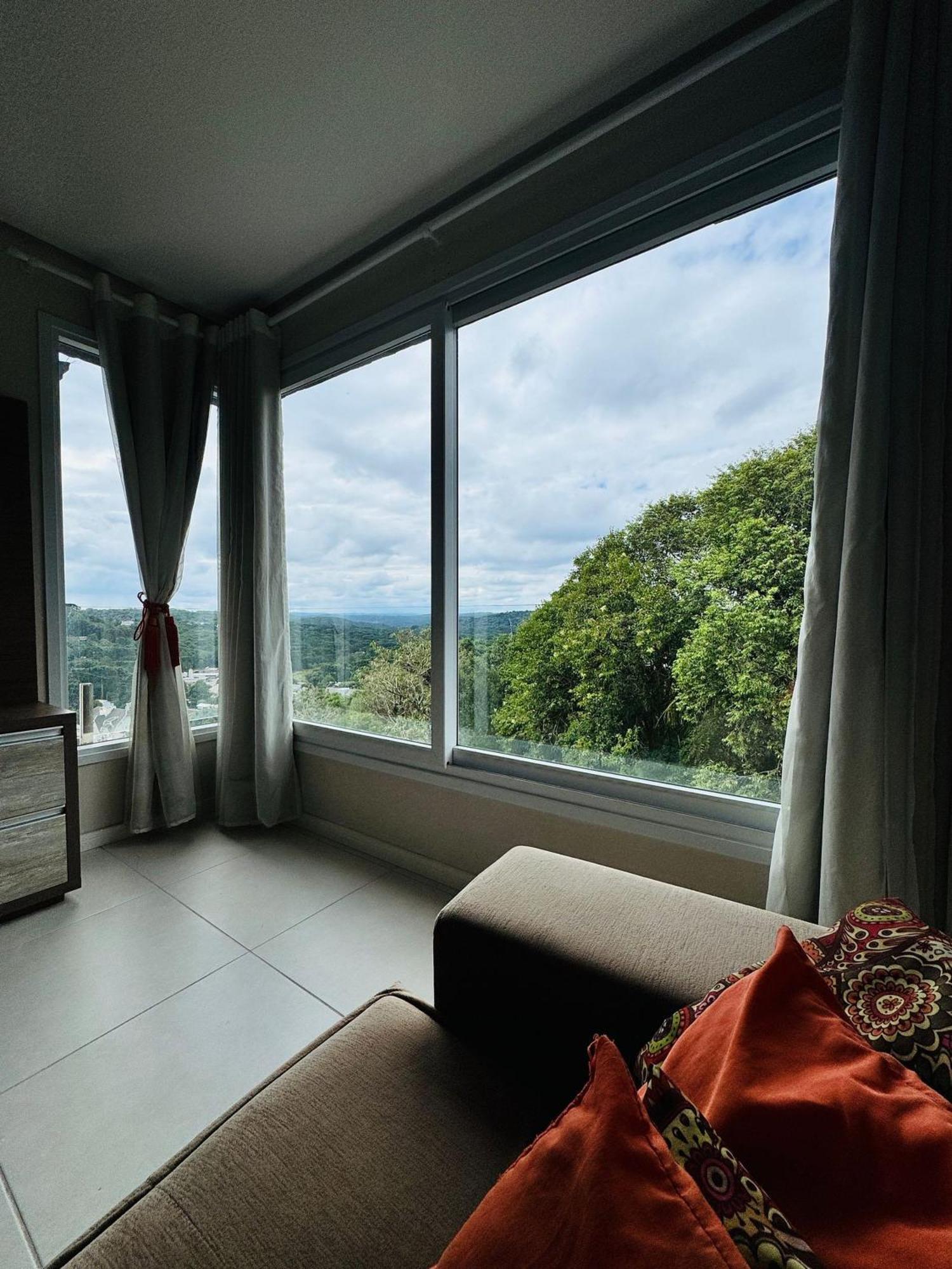 Mrg - 2d - Pratico & Tranquilo - Proximo Ao Centro De Apartamento