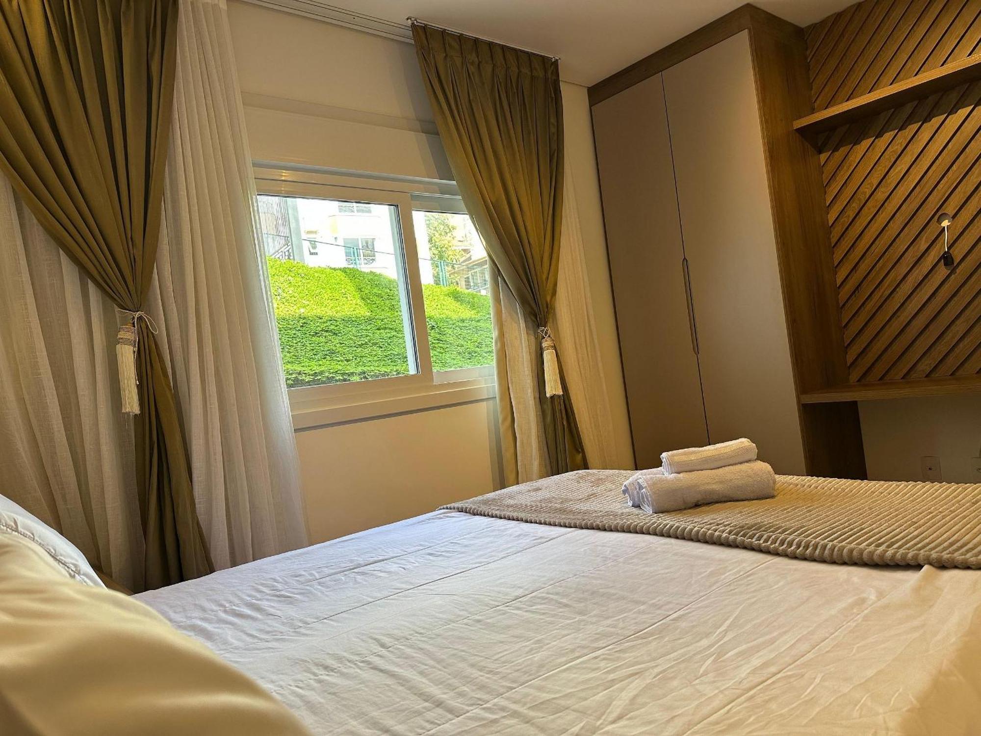 Apartamento Na Borges, Voce No Centro De *