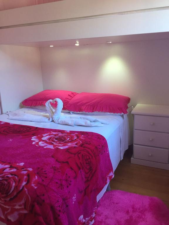 Chale Encantos Rosa E Lilas Casa de férias Gramado