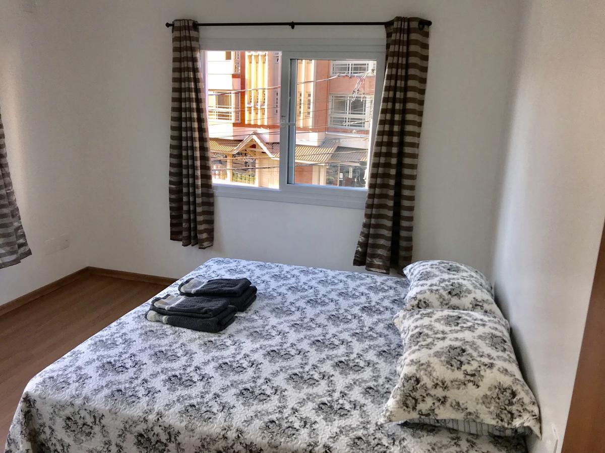 Apartamento No Centro De *