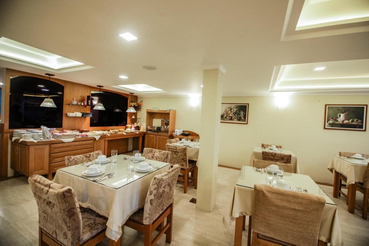Hotel Papoulas 3*
