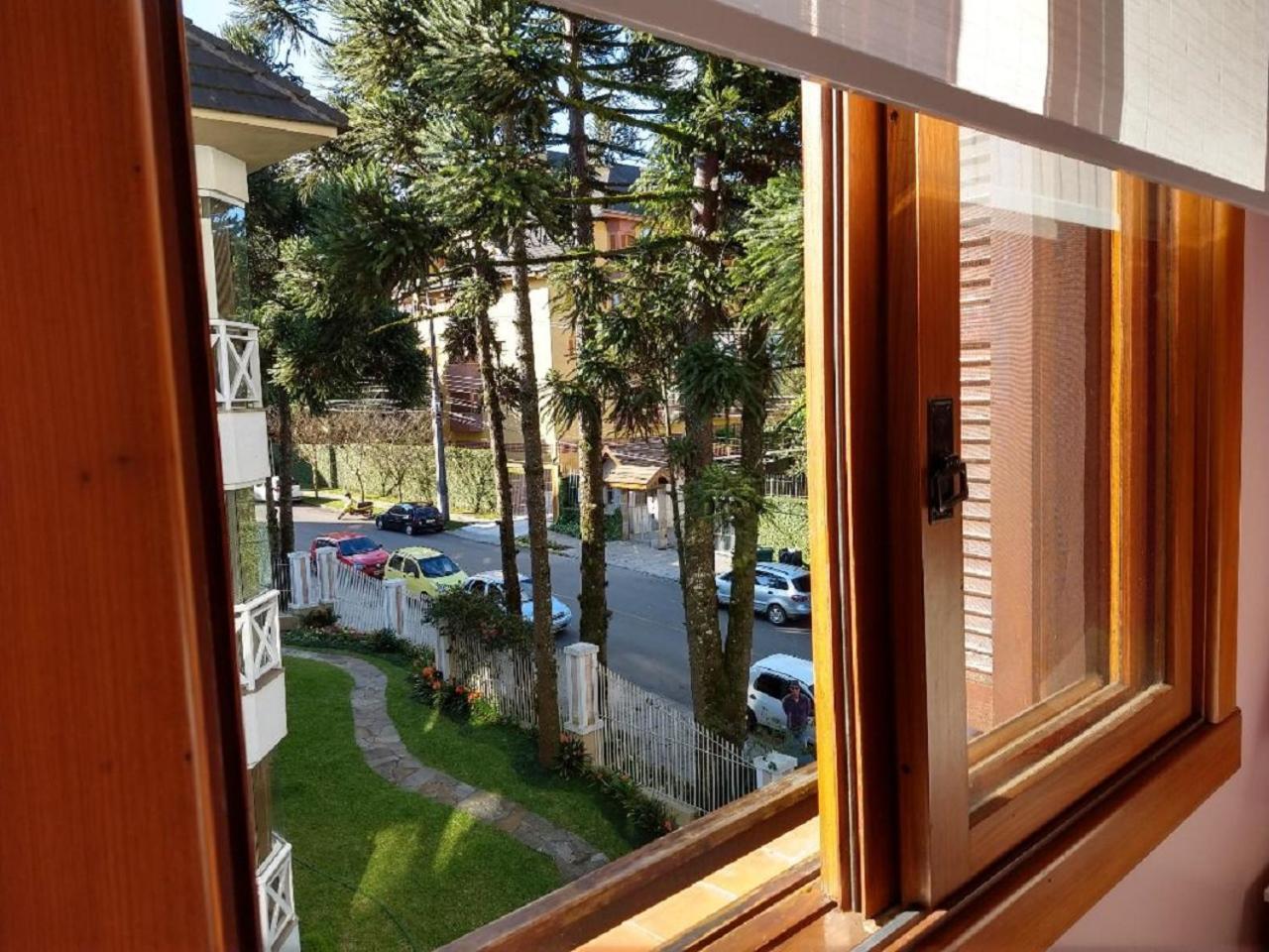 Apartamento Ap Da Sandra - Centro De Com Wifi, Ar E Garagem *