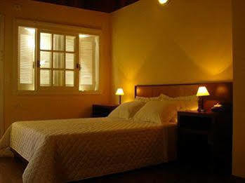 Casa de hóspedes Dos Geranios 3*