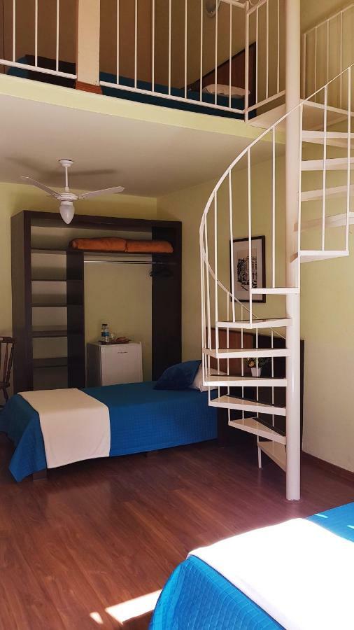 Dos Geranios Casa de hóspedes 3*