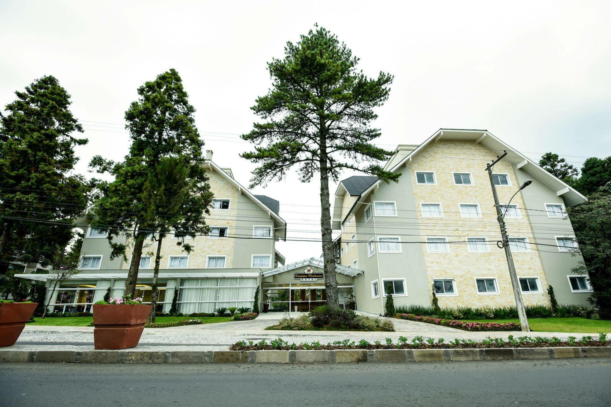Sky Premium - Otima Localizacao Hotel Gramado