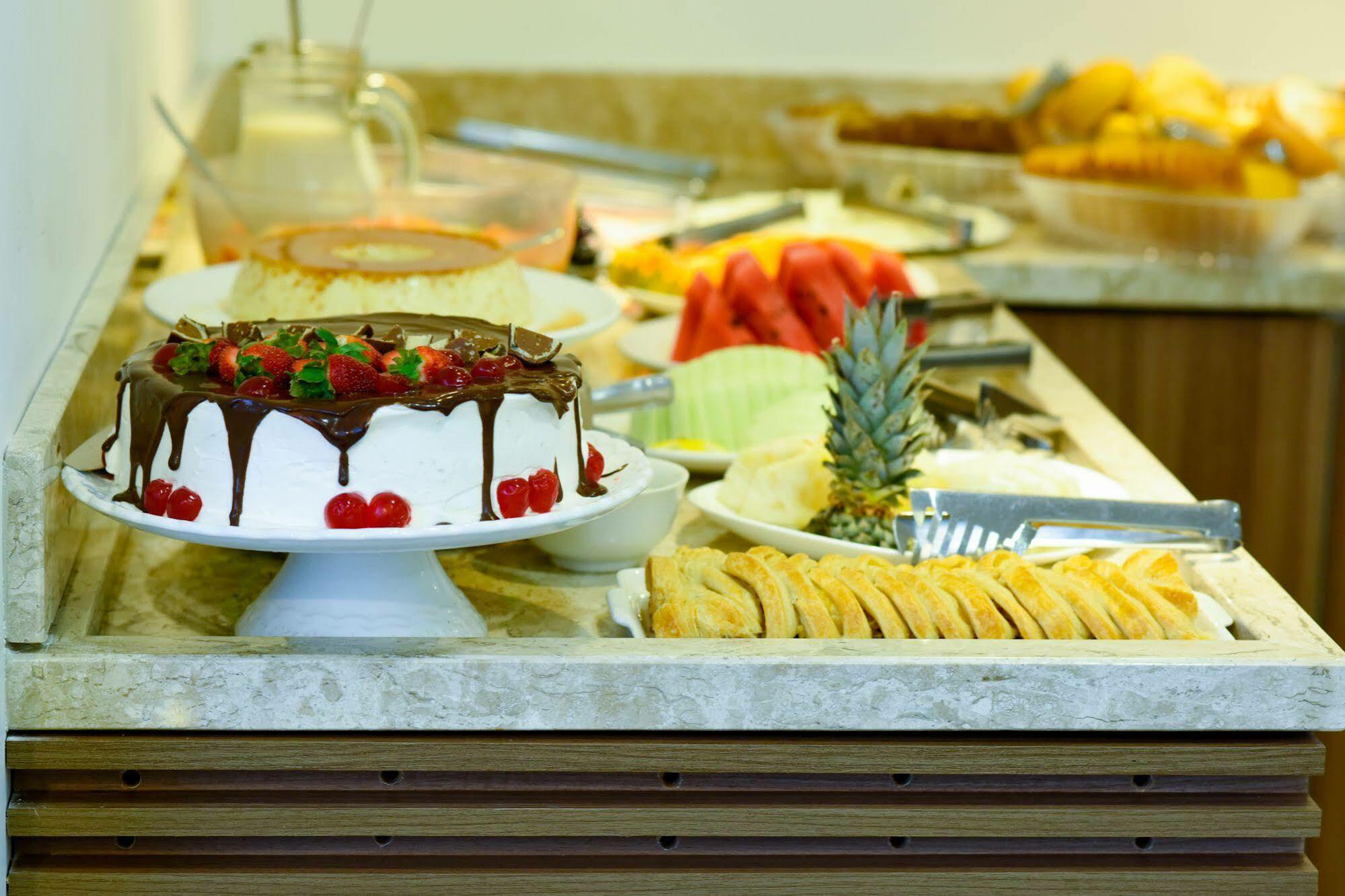 Hotel Sky Premium - Otima Localizacao