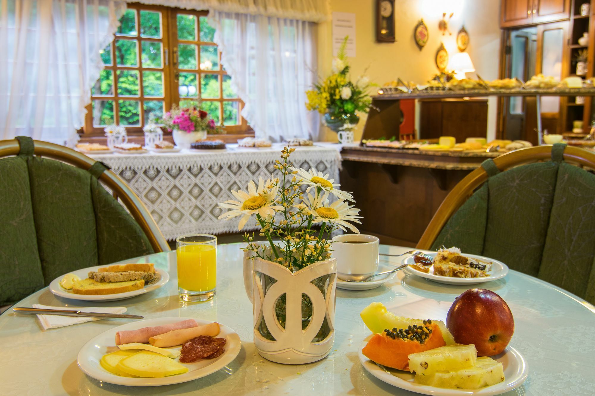 Hotel Azaleia 3*