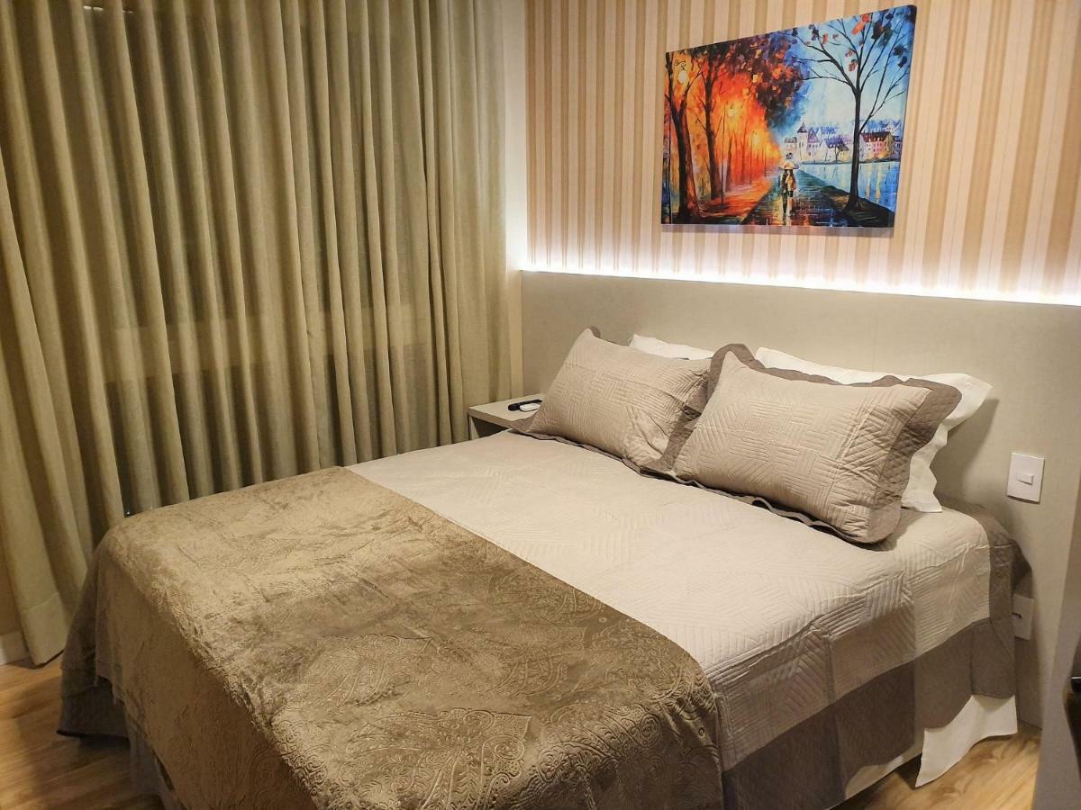 Apto Luxo 250m R. Coberta | 2 | Mobiliado Apartamento
