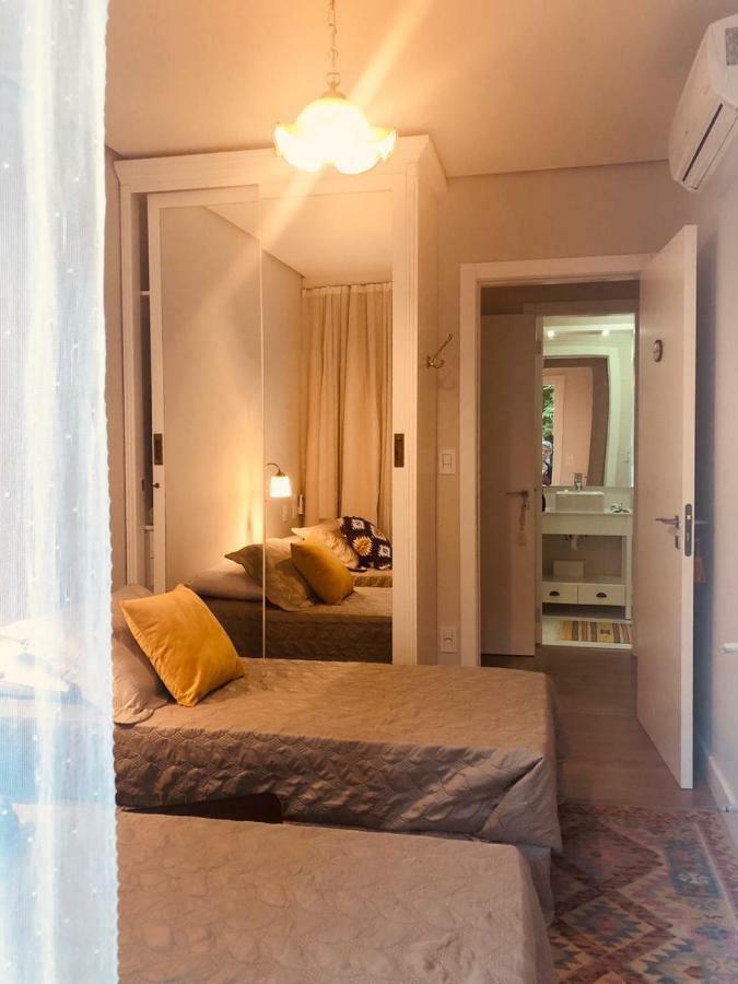 Apto com Arte Gramado Apartamento *