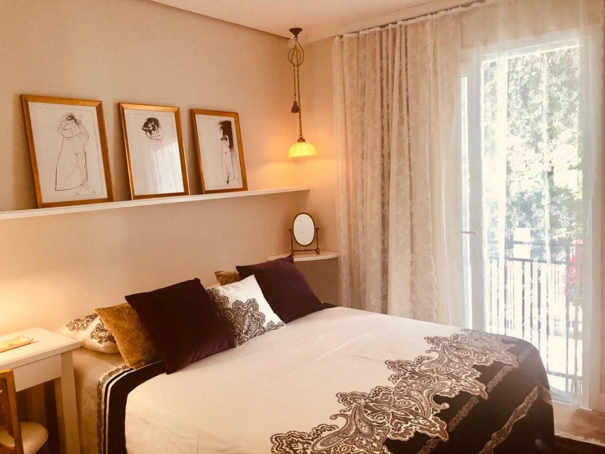 Apto com Arte Gramado Apartamento Gramado