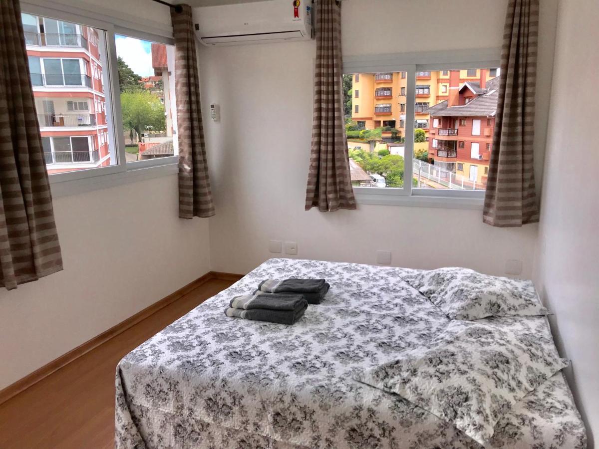 Apartamento No Centro De *