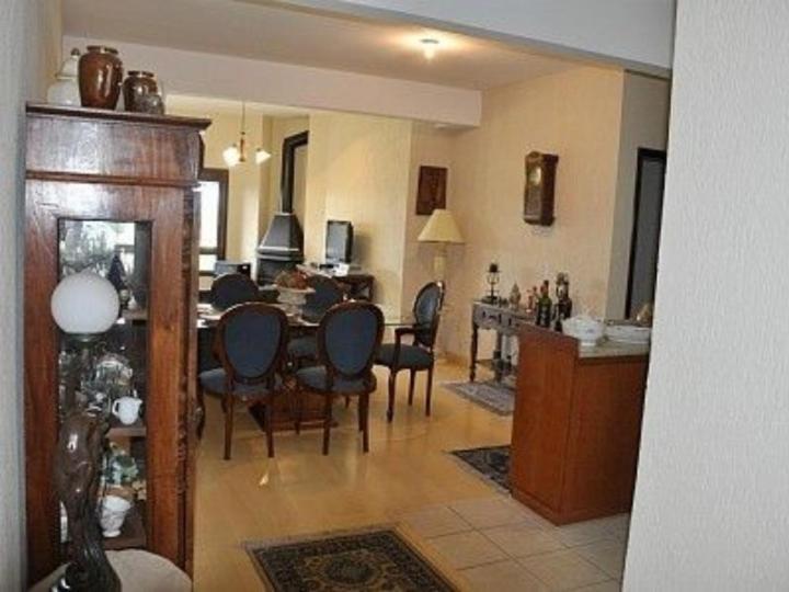 3 Suites, Ate 8 Pessoas,centro, * Gramado