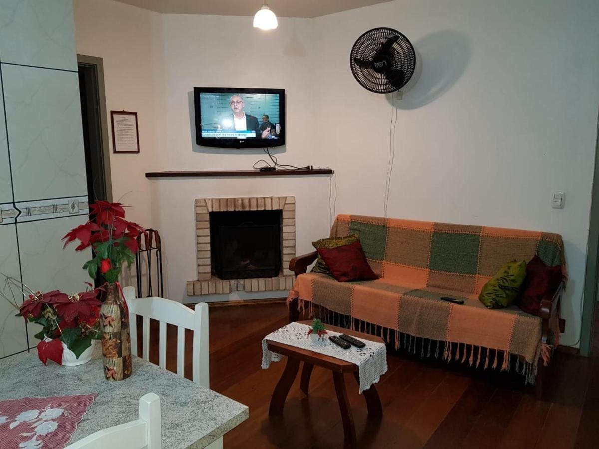 A Duas Quadras Do Centro Apartamento Gramado