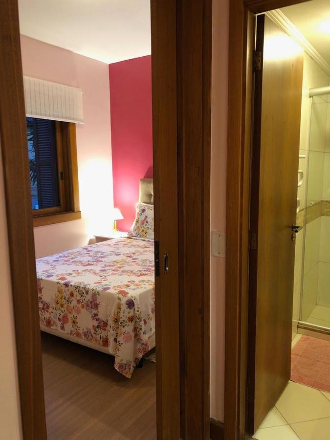 Apartamento Ap Da Sandra - Centro De Com Wifi, Ar E Garagem Gramado