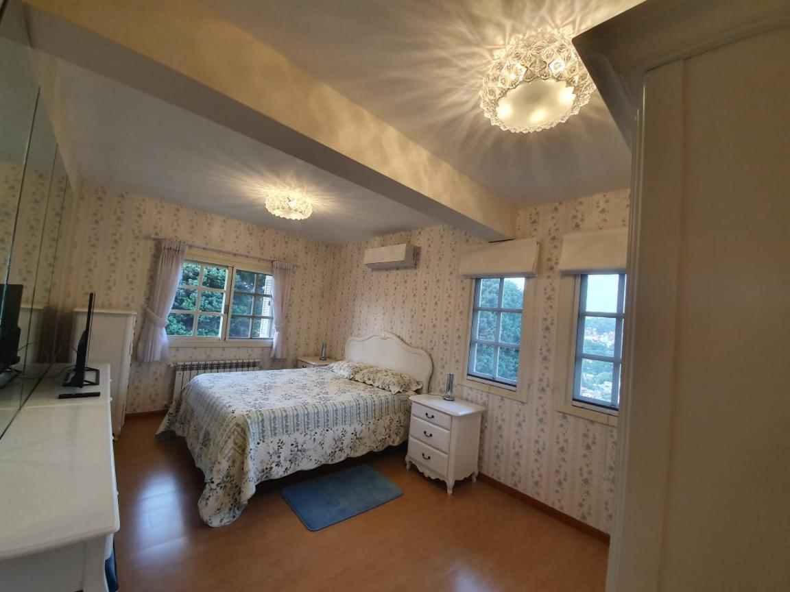 Apto De Luxo Santana Da Boa Vista Apartamento Gramado