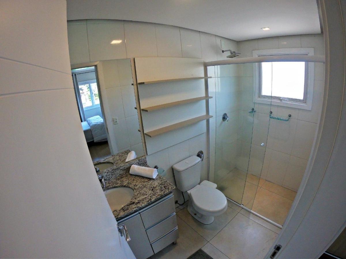 Este Amplo E Charmoso Apartamento Espera Por Voce! Gramado