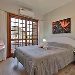 Duplex Confortavel Pertinho Do Mini Mundo