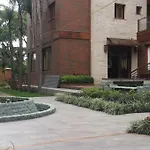 Apto lindo e novo no centro Gramado