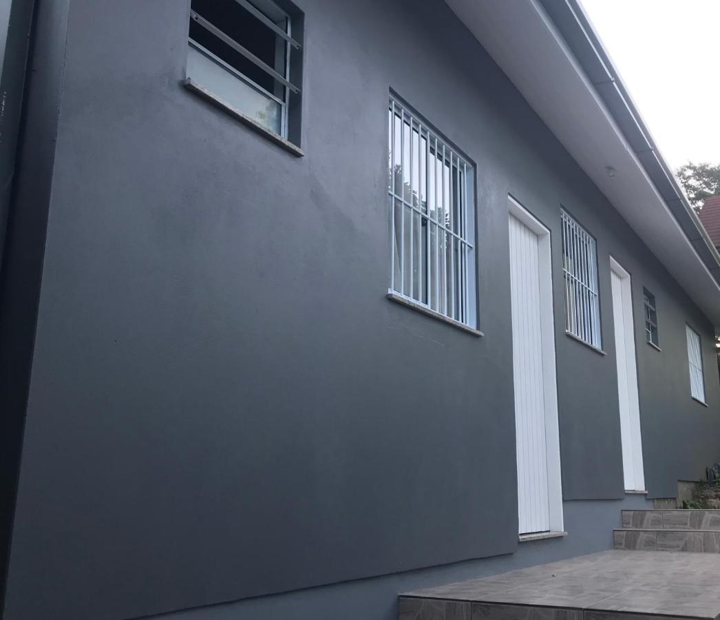 Casa de férias Em Gramado, Proxima A Avenida Hortencias *