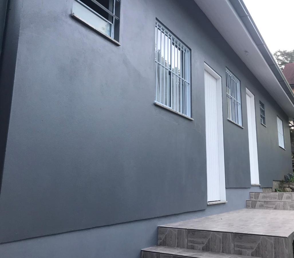 Em Gramado, Proxima A Avenida Hortencias Casa de férias