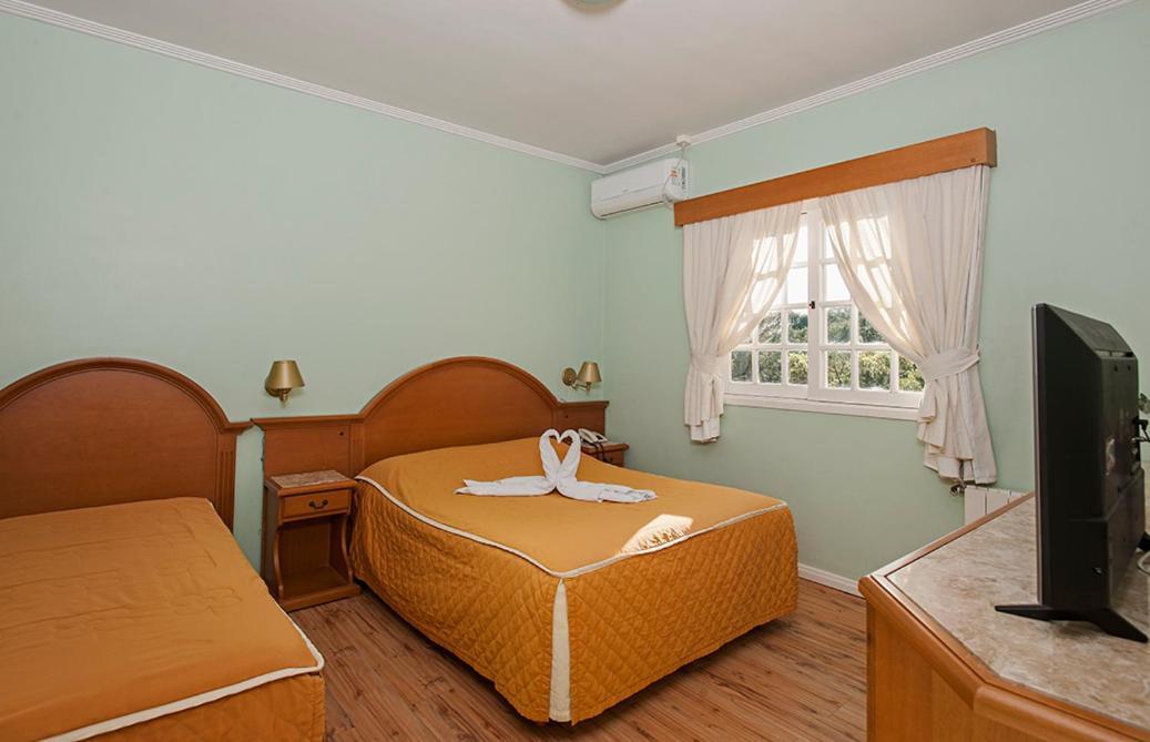 Hotel Galo Vermelho 3*