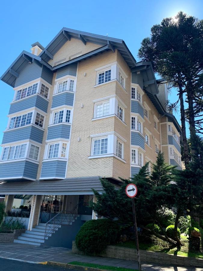 Apartamento Apartamento Junto A Rua Coberta, Recem Decorado *