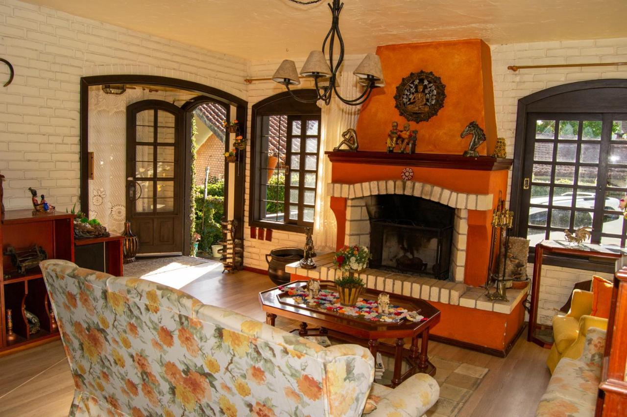 Casa Da Colina Pensão