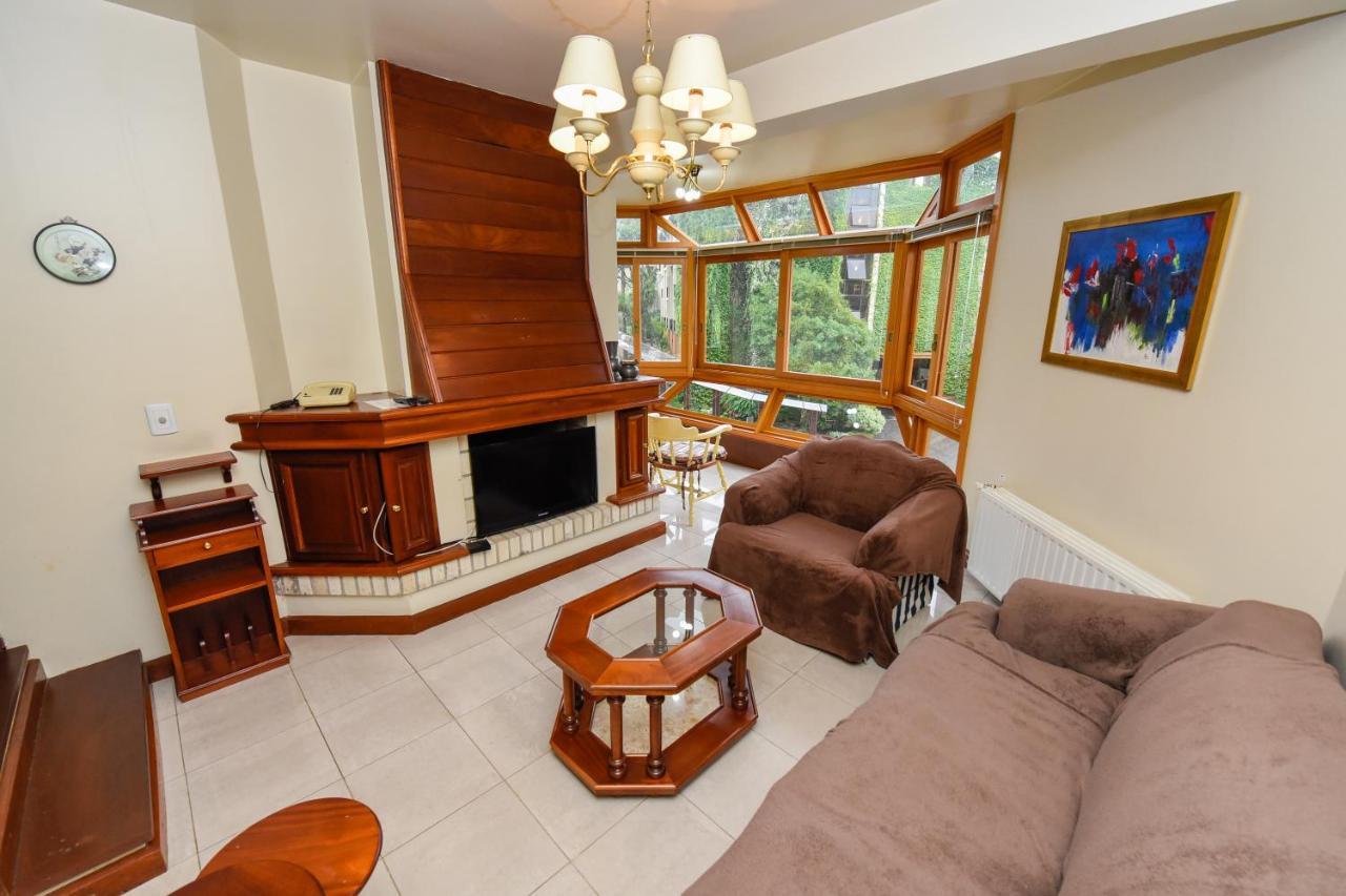 Flat No Wish Serrano, Gramado