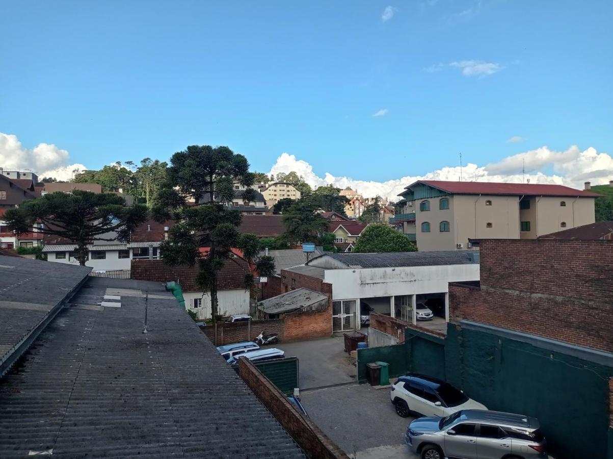 Amplo E 3 Quartos Apartamento