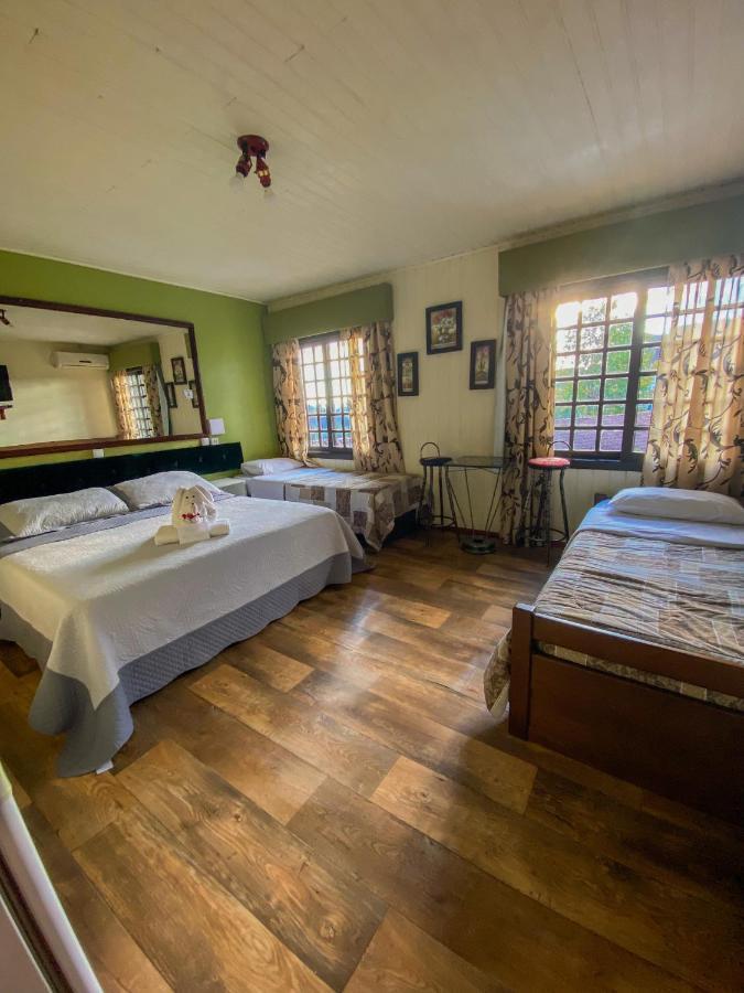 Casa Da Colina Pensão 2*