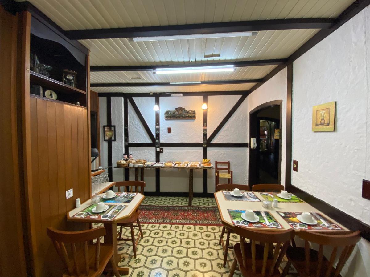 Casa Da Colina Pensão 2*