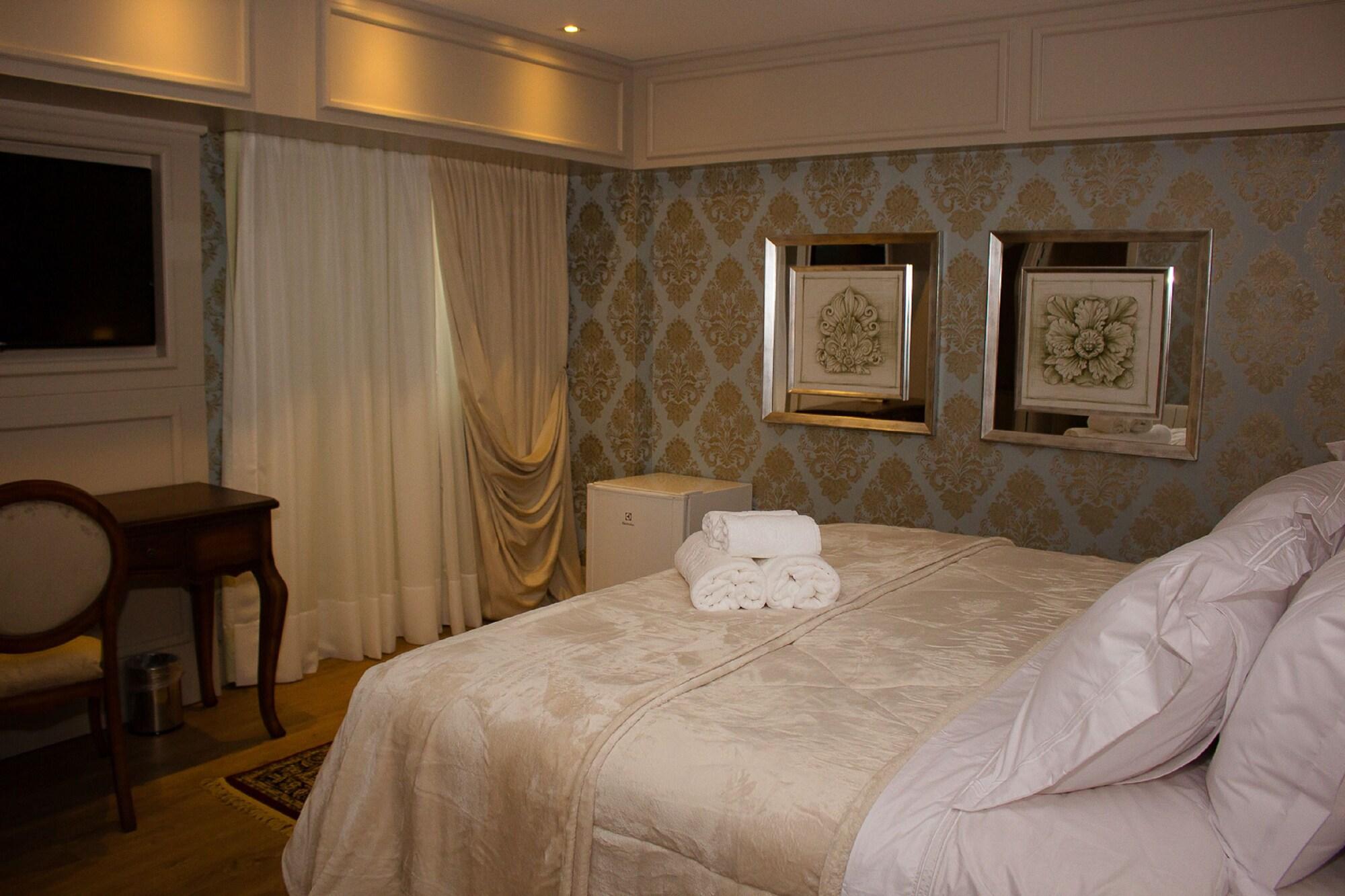 Daara Transamerica Collection 3*