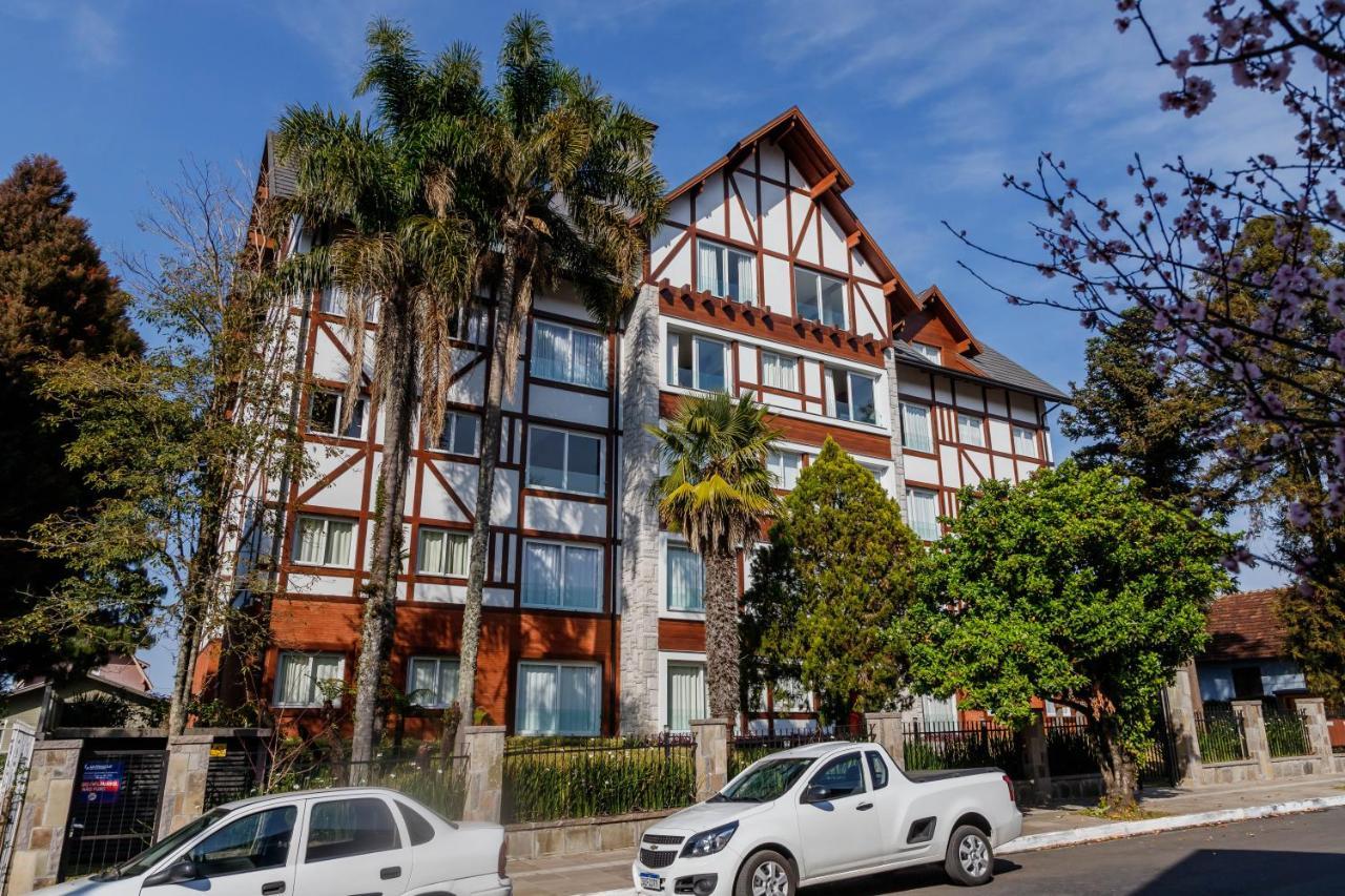 Apto Lindamente Decorado No Centro De Gramado