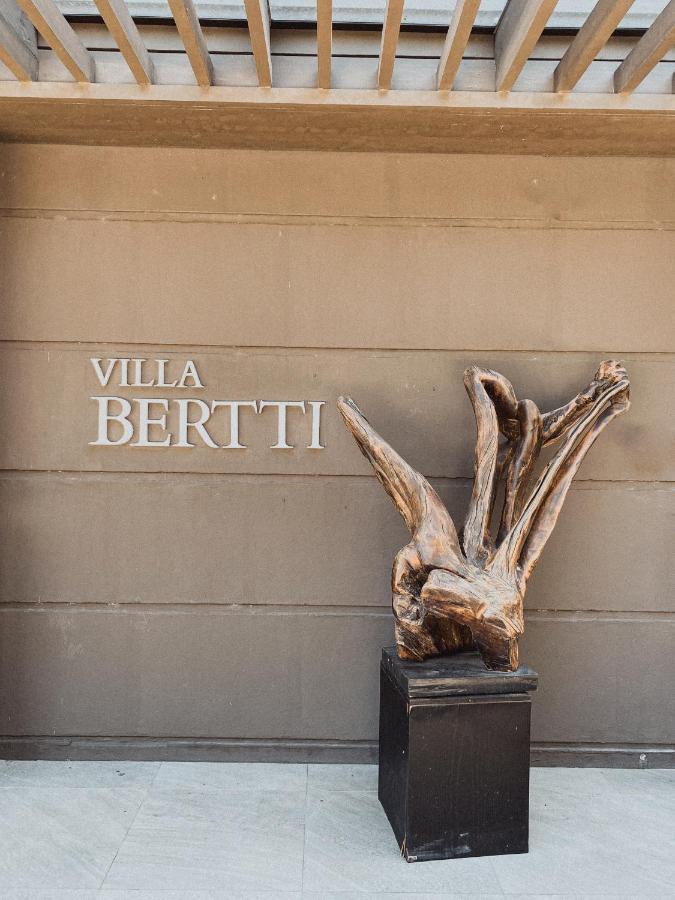 Bertti Aparthotel 2*