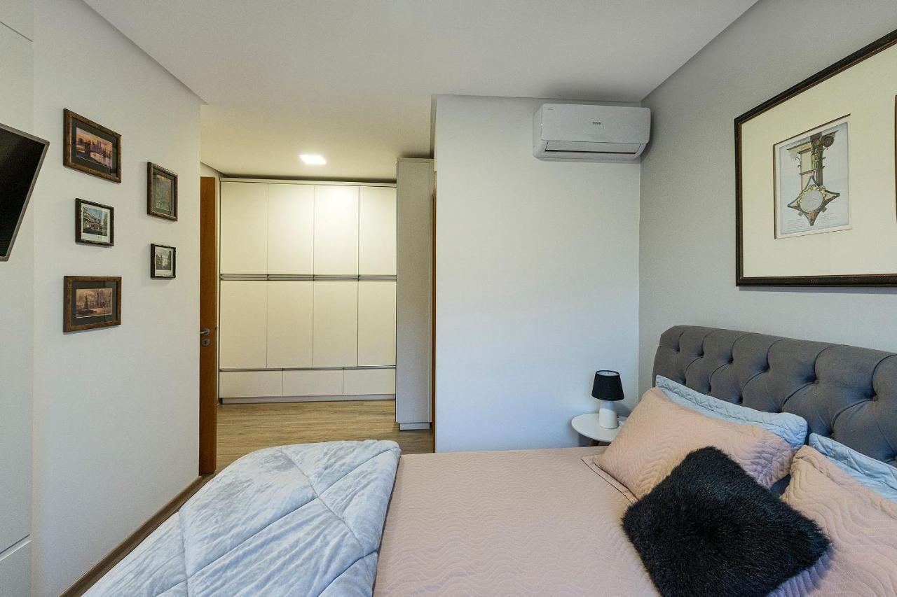 104- Apto Com Piscina Aquecida, Proximo Aos Parques Nba, Super Carros, Nasa, Restaurantes E Cervejarias. Apartamento *