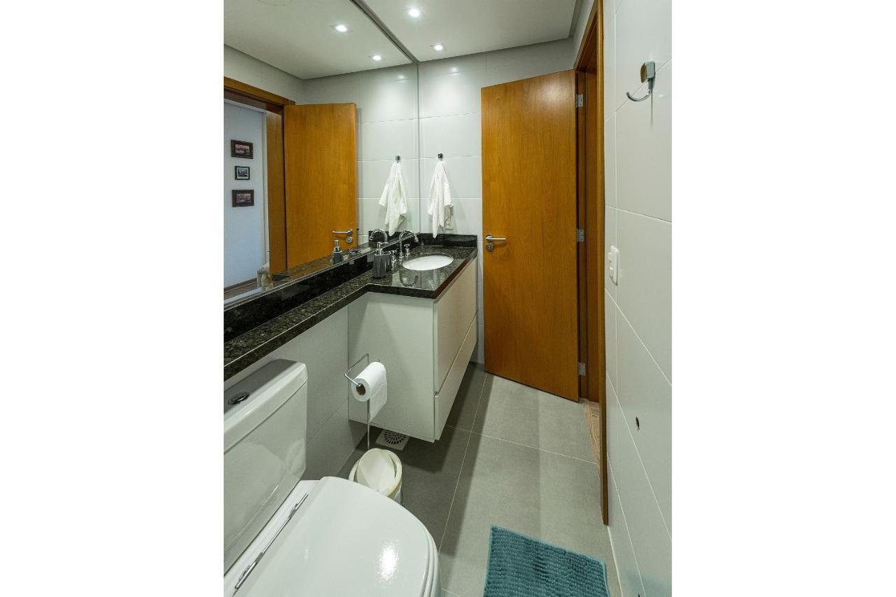 104- Apto Com Piscina Aquecida, Proximo Aos Parques Nba, Super Carros, Nasa, Restaurantes E Cervejarias. Apartamento *