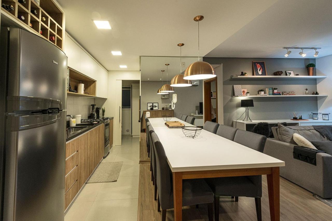 104- Apto Com Piscina Aquecida, Proximo Aos Parques Nba, Super Carros, Nasa, Restaurantes E Cervejarias. Apartamento