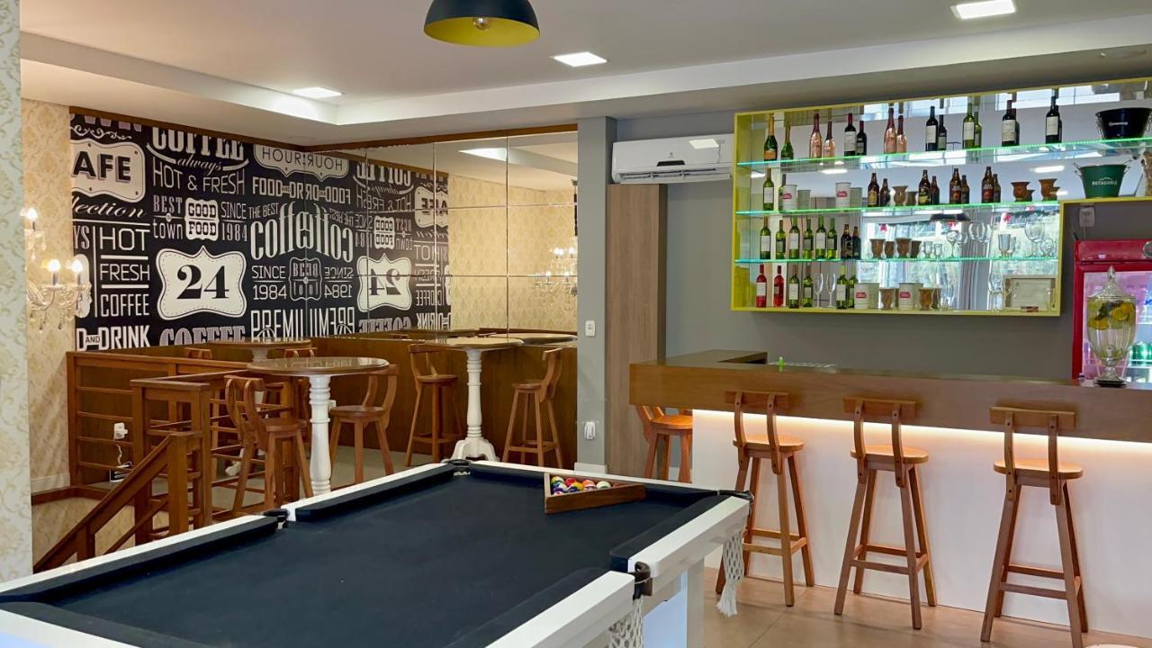 Albergue Eleganz & *
