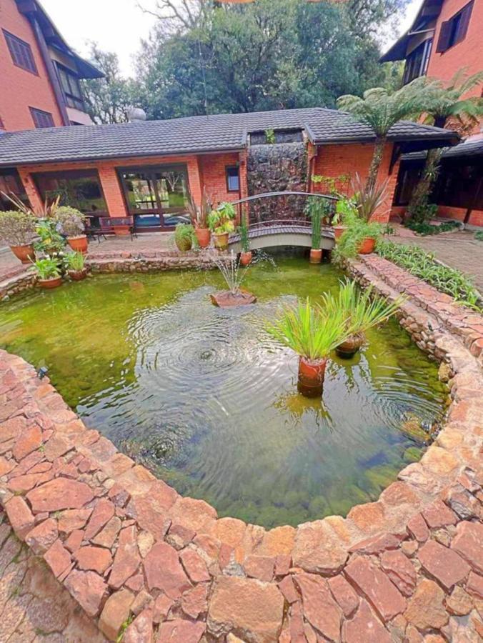 Aconchegante Apto 2 Dormitorios Com Piscina Aquecida Apartamento Gramado