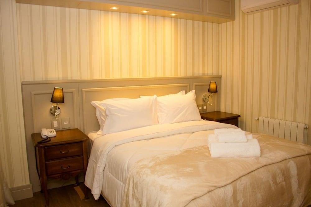 Daara Transamerica Collection 3*