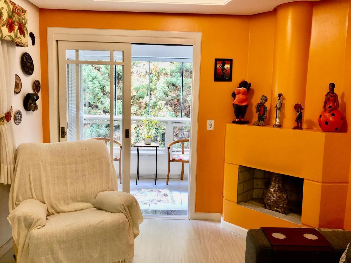 Apartamento Lindo, No Coracao De Gramado