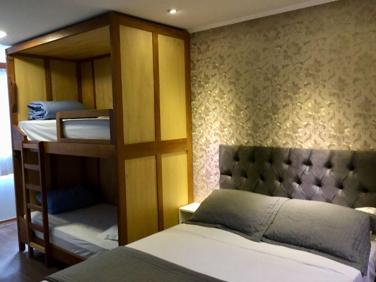 Albergue Eleganz & *
