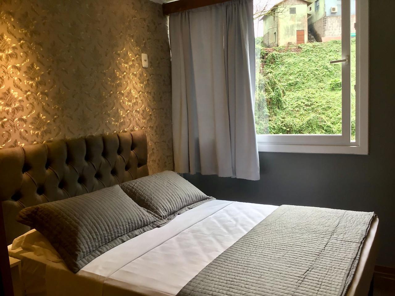 Eleganz & Albergue