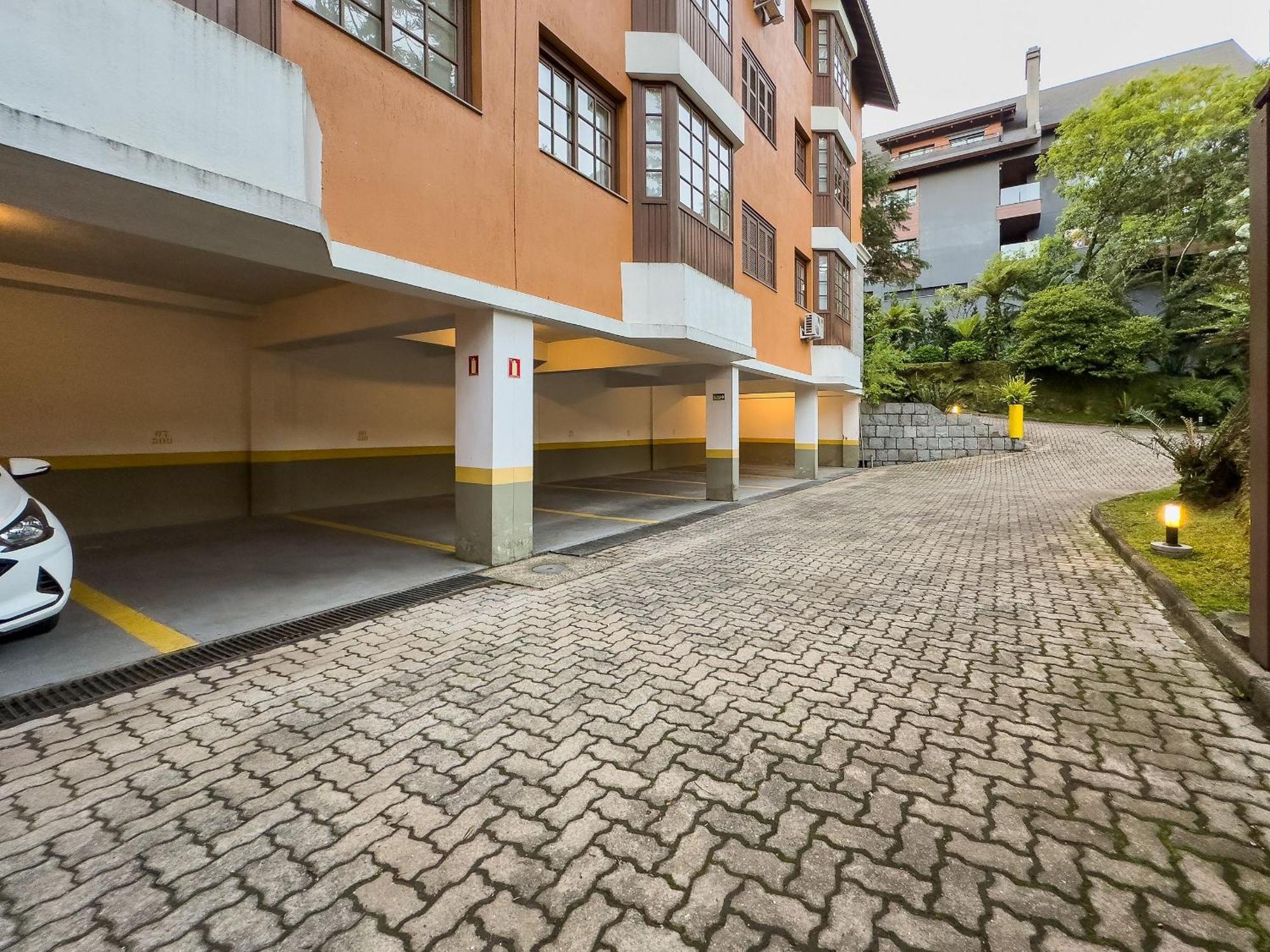 Bosque De Viena Duplex By Achei Apartamento Gramado