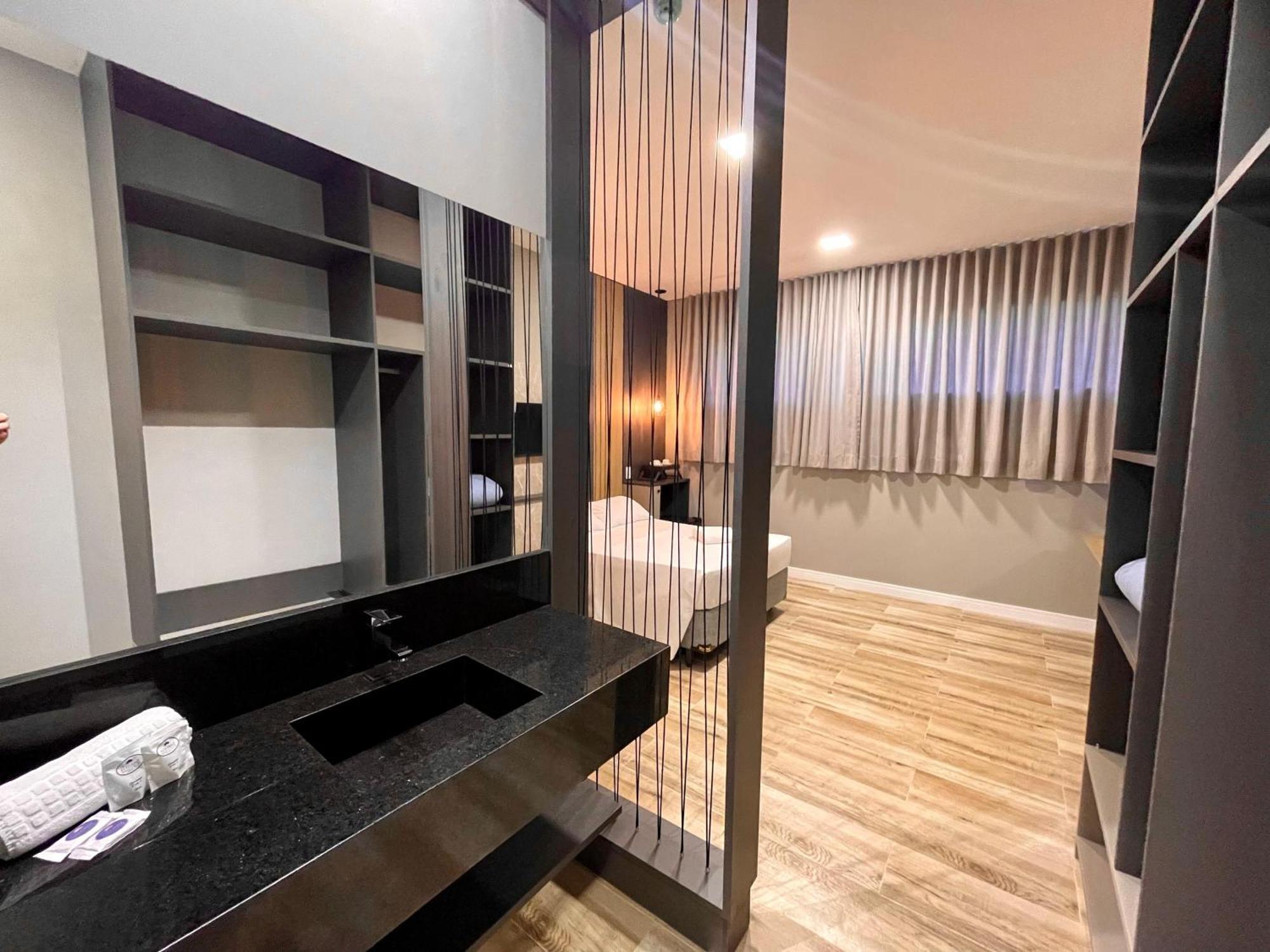 Eleganz & Albergue *
