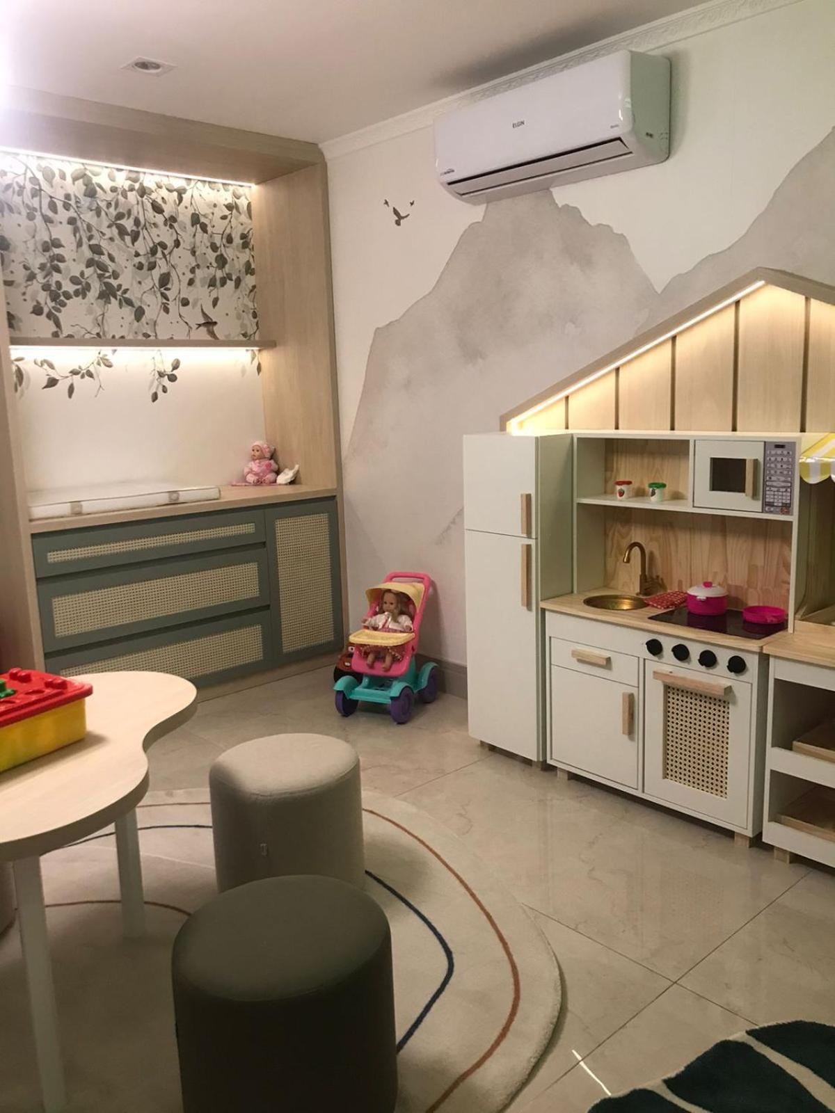 Daara Transamerica Collection