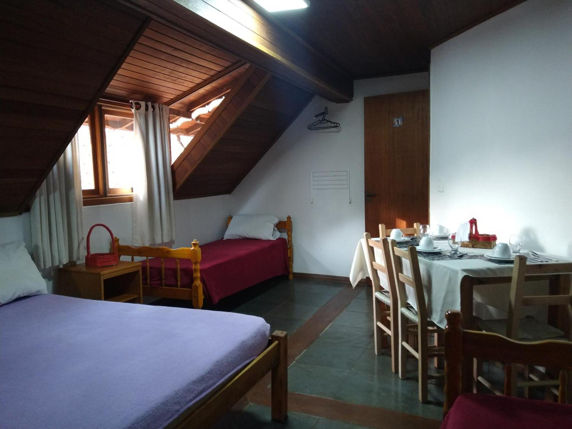 El Refugio 700 *