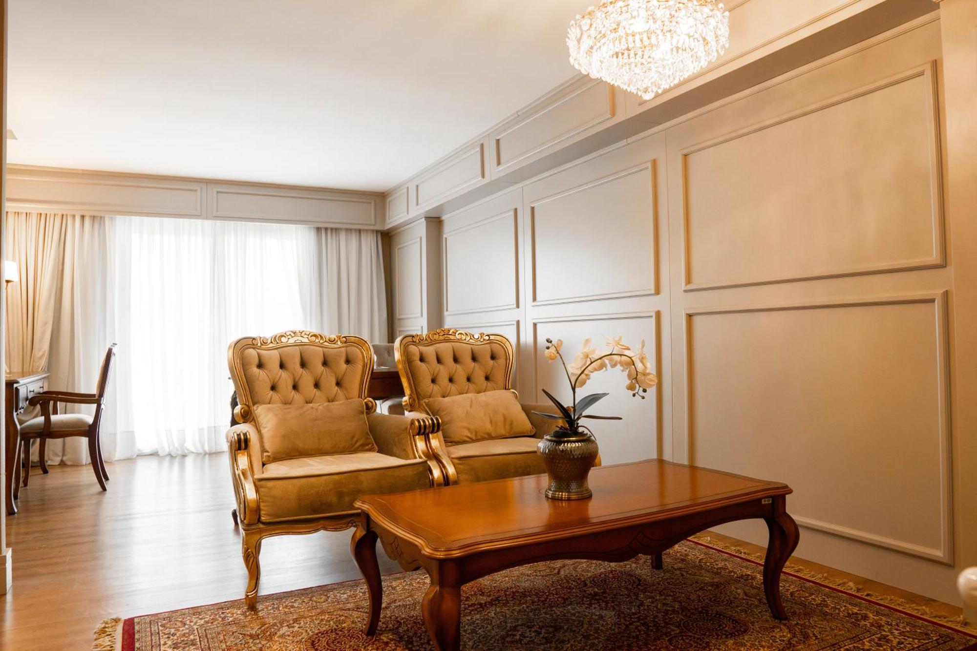 Daara Transamerica Collection 3*