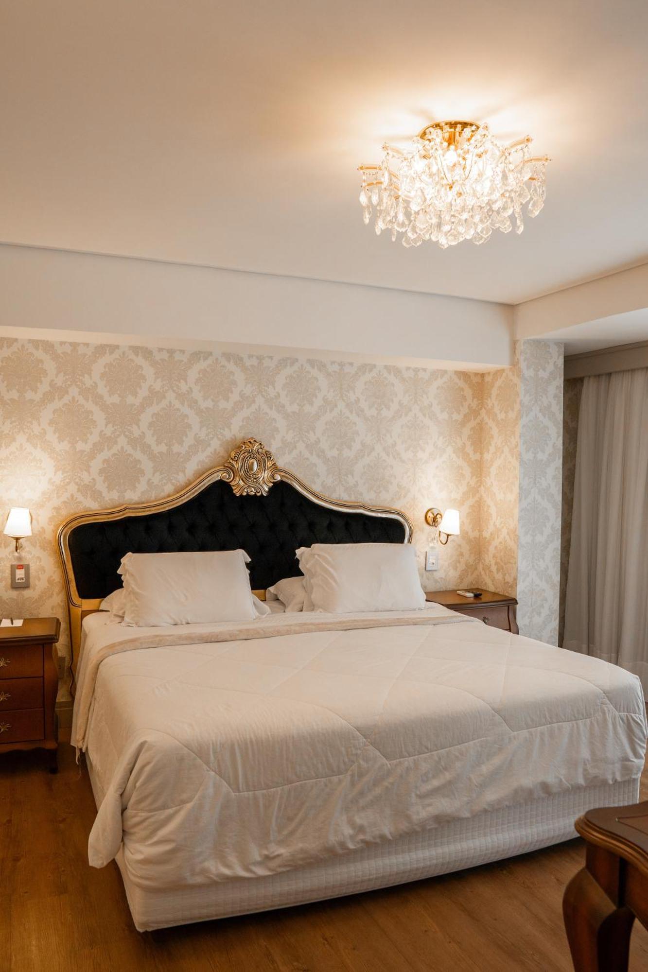 Daara Transamerica Collection 3*